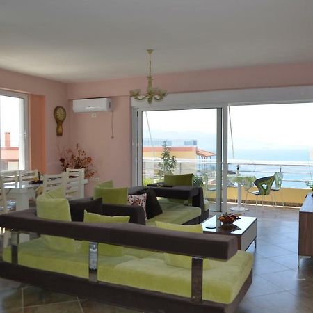 ساراندا Jelena'S Luxury Apartments المظهر الخارجي الصورة