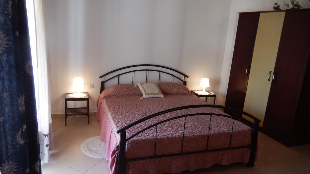 ساراندا Jelena'S Luxury Apartments المظهر الخارجي الصورة