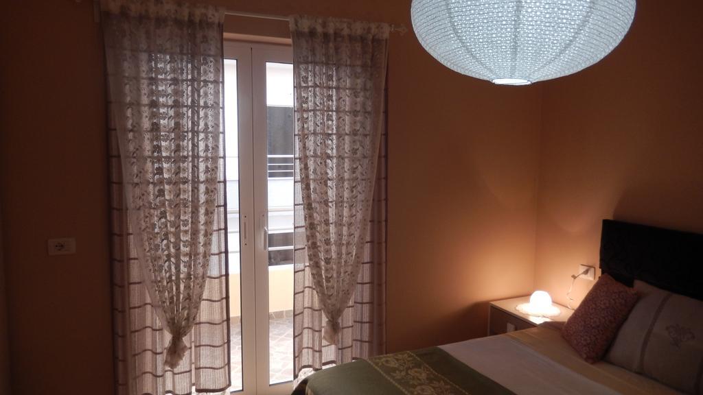 ساراندا Jelena'S Luxury Apartments المظهر الخارجي الصورة