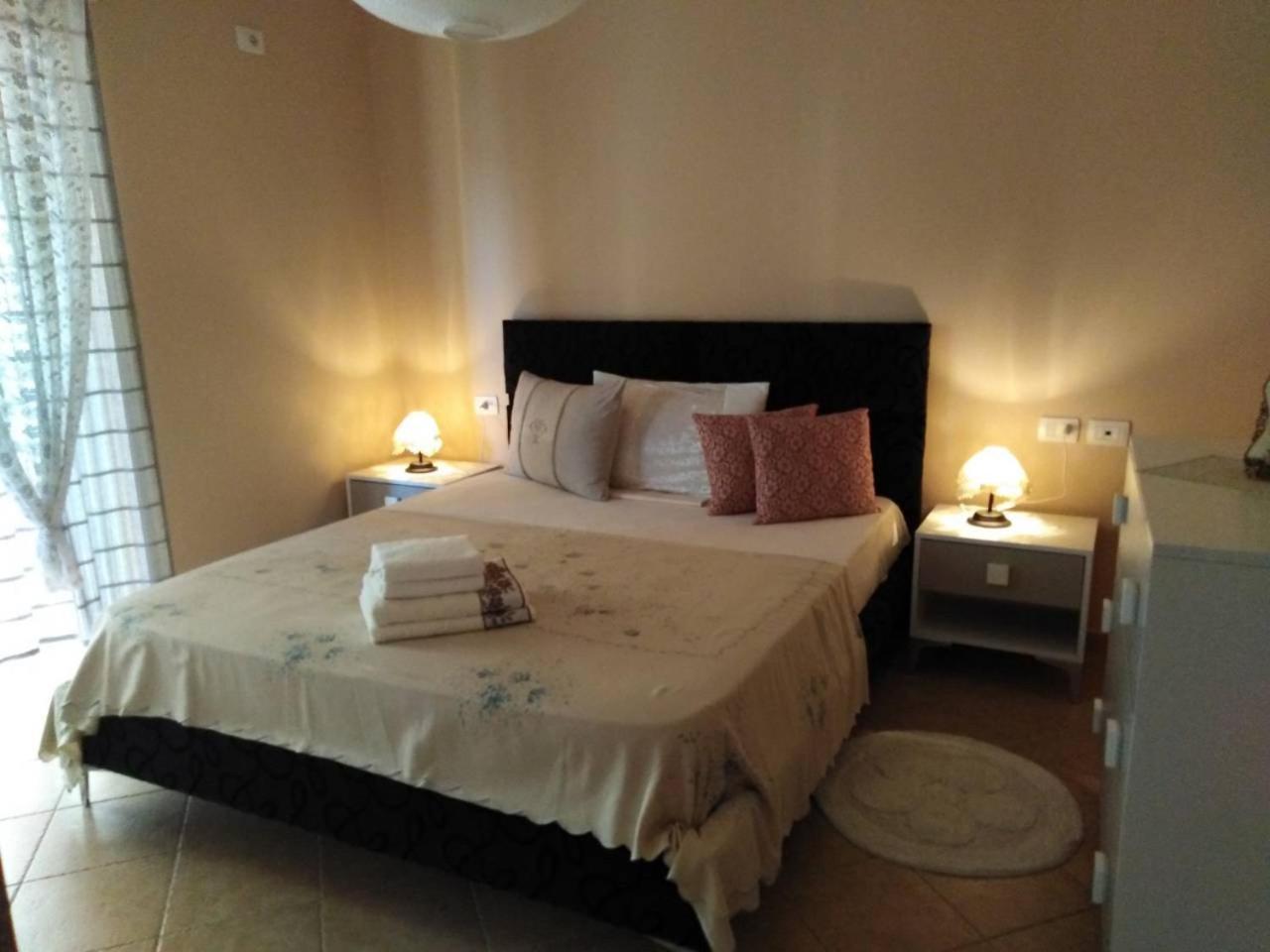 ساراندا Jelena'S Luxury Apartments المظهر الخارجي الصورة