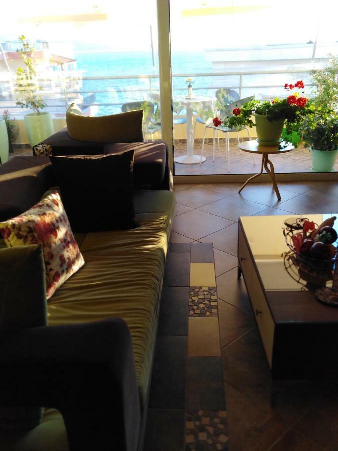 ساراندا Jelena'S Luxury Apartments المظهر الخارجي الصورة